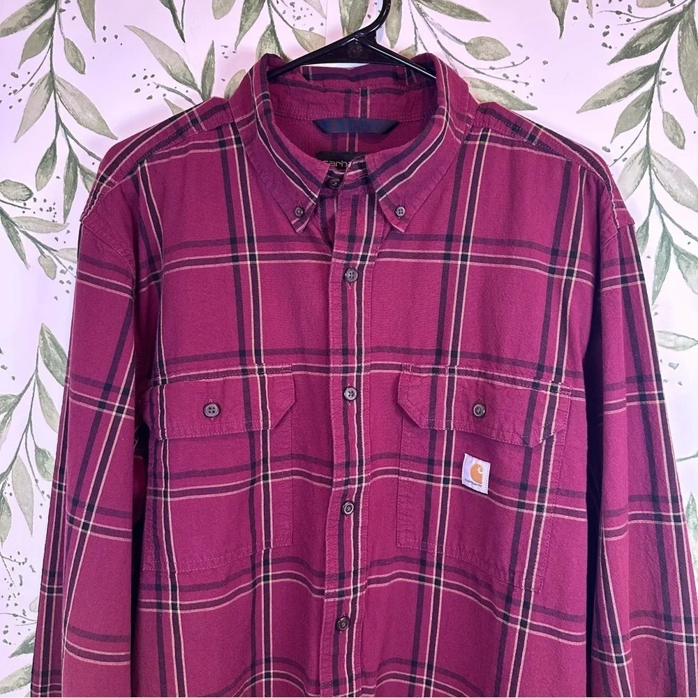 Carhartt Men’s Loose Fit Midweight Chambray Shirt. Deep Red Plaid. Large.